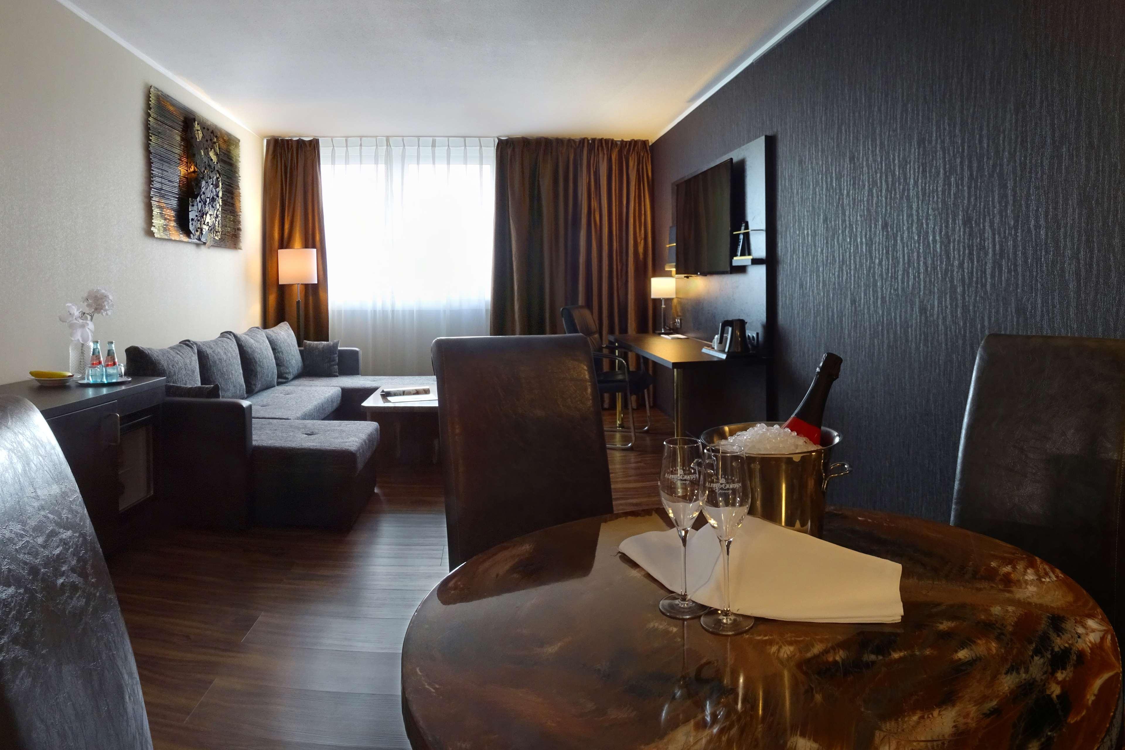 Best Western Plus Plaza Hotel Darmstadt Exteriör bild